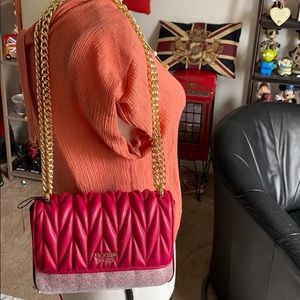 Chevron Quilt small street shoulder bag